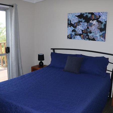 Pippies Beachhouse Backpackers Rainbow Beach Exterior foto
